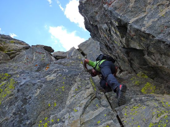 beehive basin standard route crux