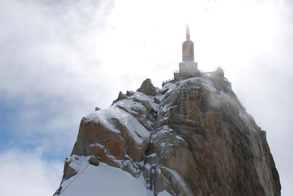 American Ski Mountaineer Dies After Tragic Fall In Cosmiques Couloir Below Aiguille du Midi On Mont Blanc Massif Aiguille du Midi