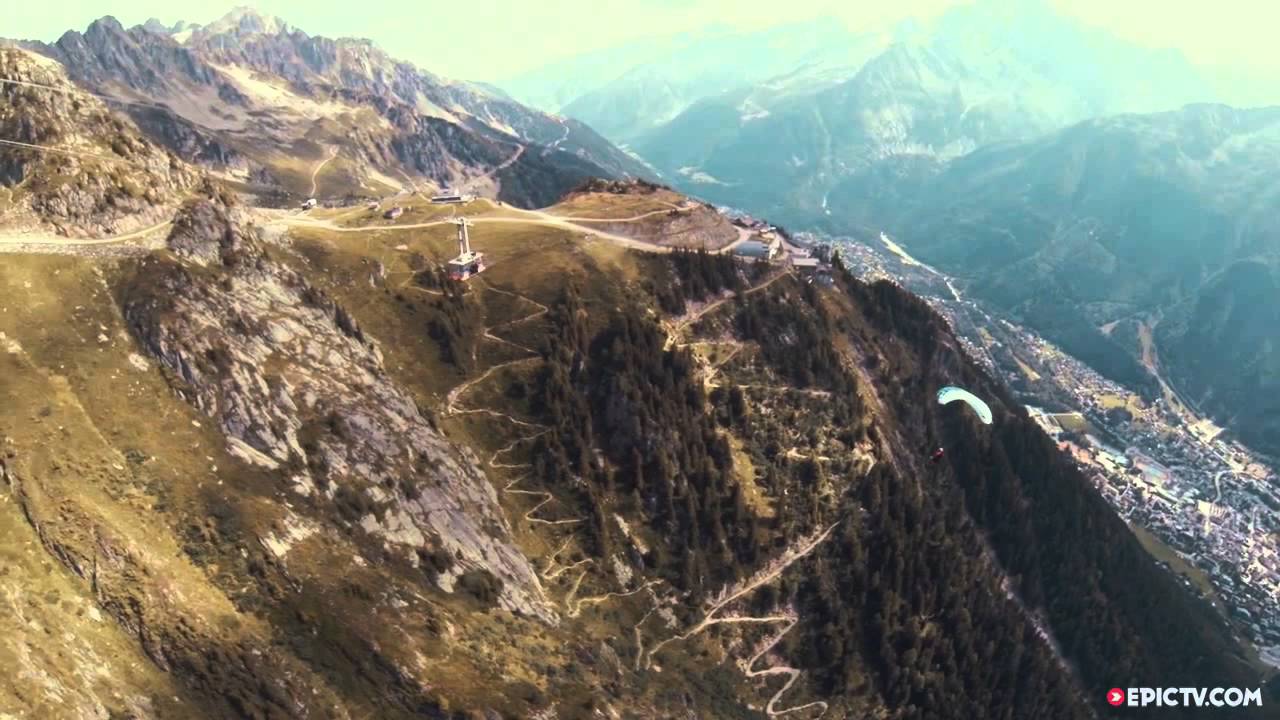 EpicTV Presents Speedflyer Landing In Moving Cable Car