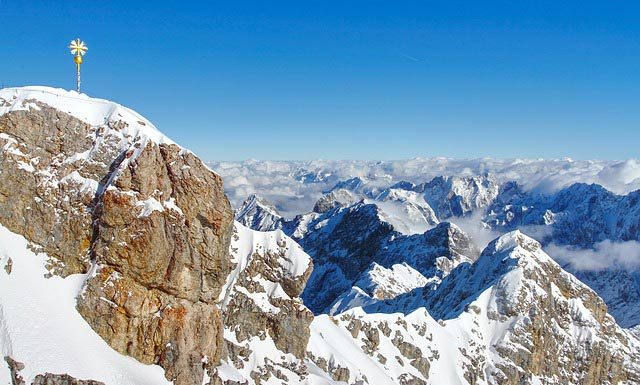 This Week’s Mountain News – May 21-27, 2018 Zugspitze, Germany | Pixabay Image