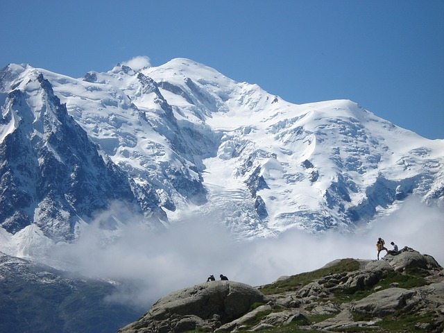 Mont Blanc Avalanche Kills Two Lithuanian Climbers Mont Blanc - Aiguille Du Midi - Pixabay