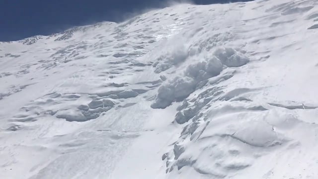 Watch Avalanche Footage From Peak Lenin