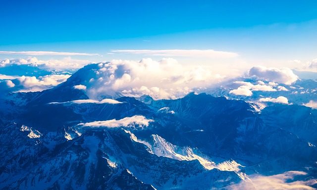 This Week’s Mountain News – August 28-September 3, 2017 The Andes, Argentina | Pixabay Image