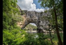 Chris Sharma Makes First Ascent of Pont d’Arc In France