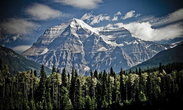Interesting Facts About Mount Robson Mount Robson | Pixabay Image