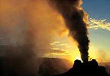 Super Volcano By Greg Breining Book Review Super Volcano - The Ticking Time Bomb Beneath Yellowstone National Park by Greg Breining